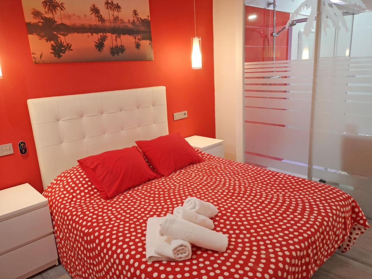 Conil Red-Black Apartment Conil De La Frontera Exterior photo