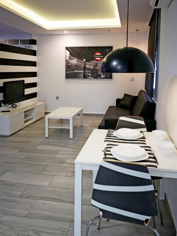 Conil Red-Black Apartment Conil De La Frontera Exterior photo